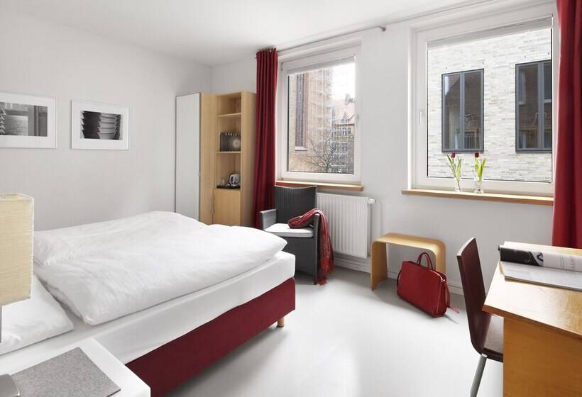 标准间, An Der Marienkirche