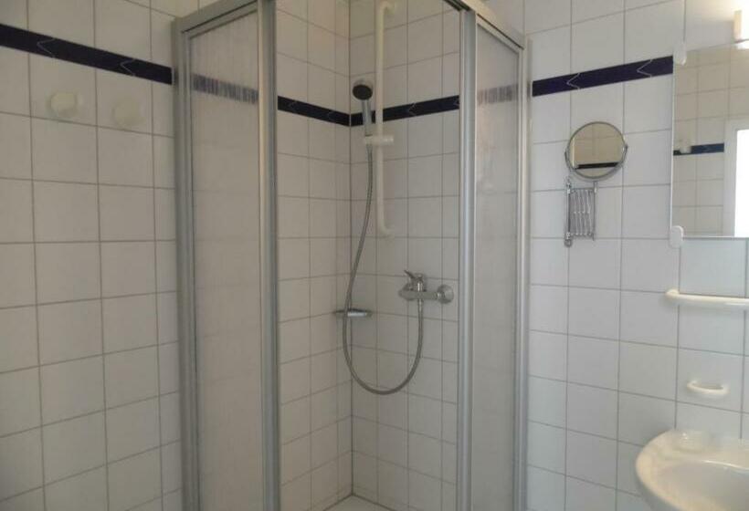 غرفة قياسية, Augustenhof