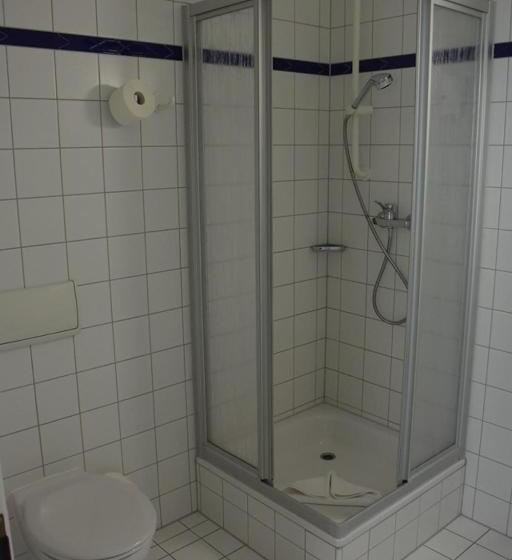 غرفة قياسية, Augustenhof