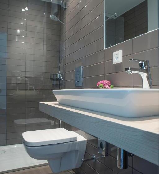 חדר קומפורט יחיד, Die Alm