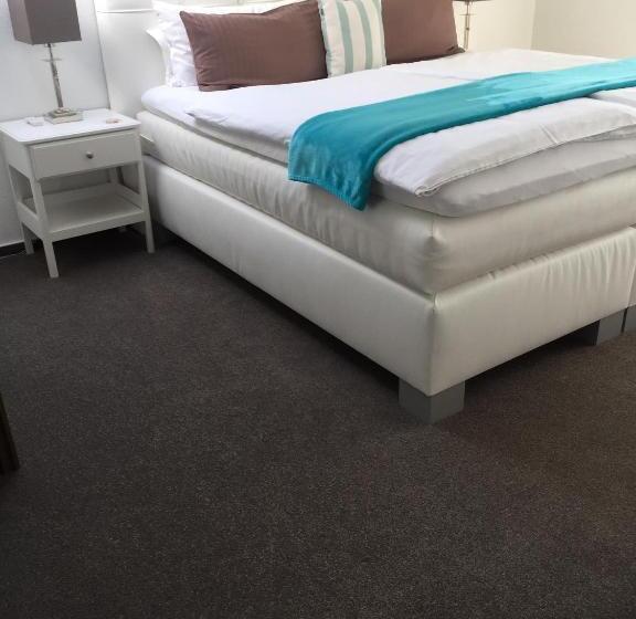 Номер Стандарт с Балконом, Gästehaus Cramer