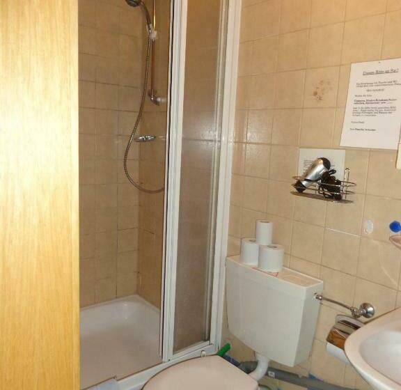 标准三人间, Gästehaus Eschenhof