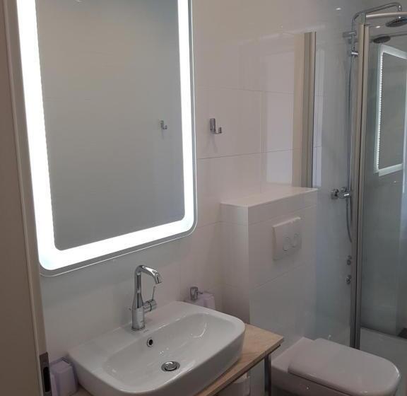 חדר סטנדרט לשלושה, Haus Büderich