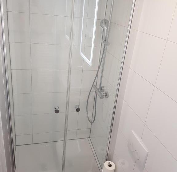 חדר סטנדרט לשלושה, Haus Büderich