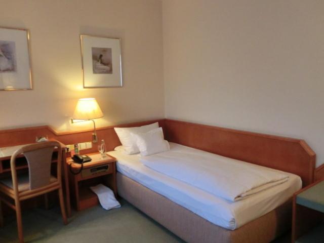 스탠다드 싱글 룸, Heuberg