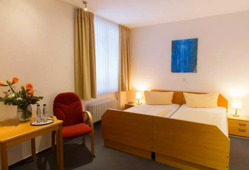 Economy-huone, Krelinger Freizeit  Und Tagungszentrum
