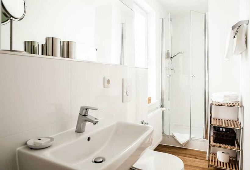 חדר סטנדרט, Krone Martinsthal