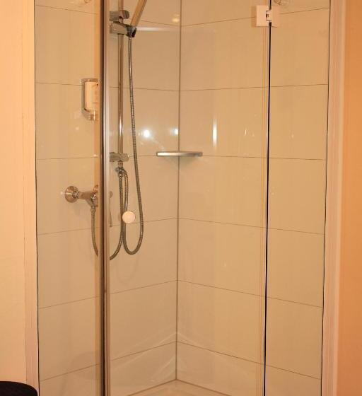 Quarto Comfort Individual, Aspire Kronprinz, Trademark Collection By Wyndham