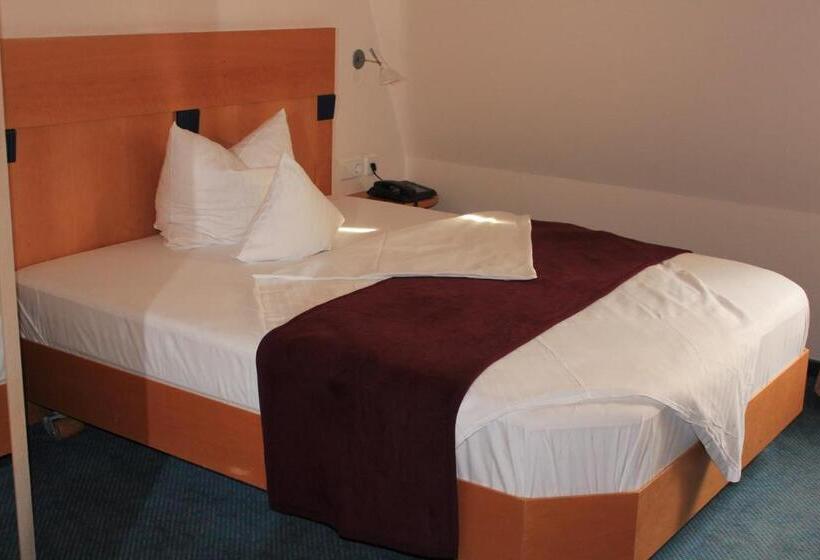 Quarto standart individual, Aspire Kronprinz, Trademark Collection By Wyndham