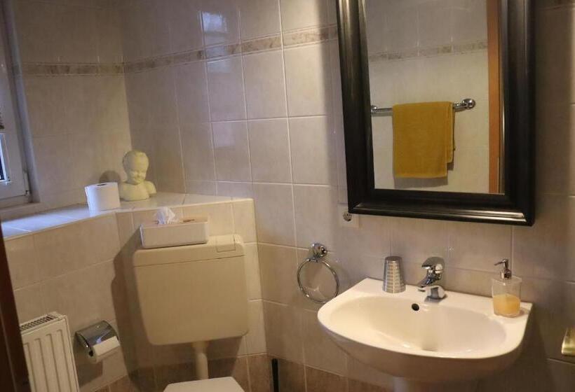 Номер Стандарт Индивидуальный, Kropper Busch Garni