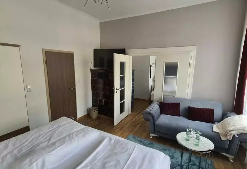スタンダード4人部屋, Osteria Del Vino Cochem