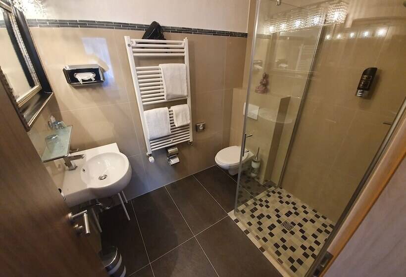 스탠다드 트리플 룸, Osteria Del Vino Cochem