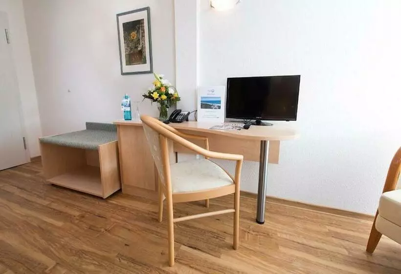 片側に海が見えるスタンダードシングルルーム, Ostseewoge
