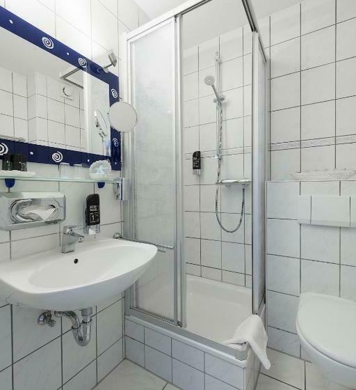 스탠다드 발코니 룸 측면 바다 전망, Ostseewoge