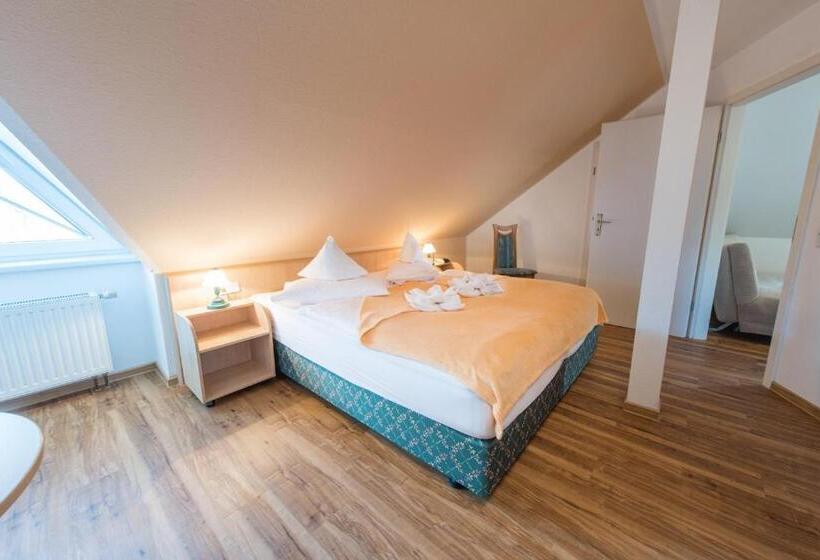 주니어 스위트 측면 바다 전망, Ostseewoge