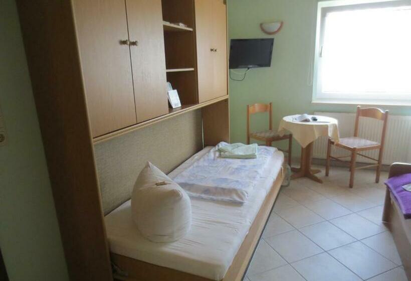 Номер Стандарт Индивидуальный, Pension Barghus
