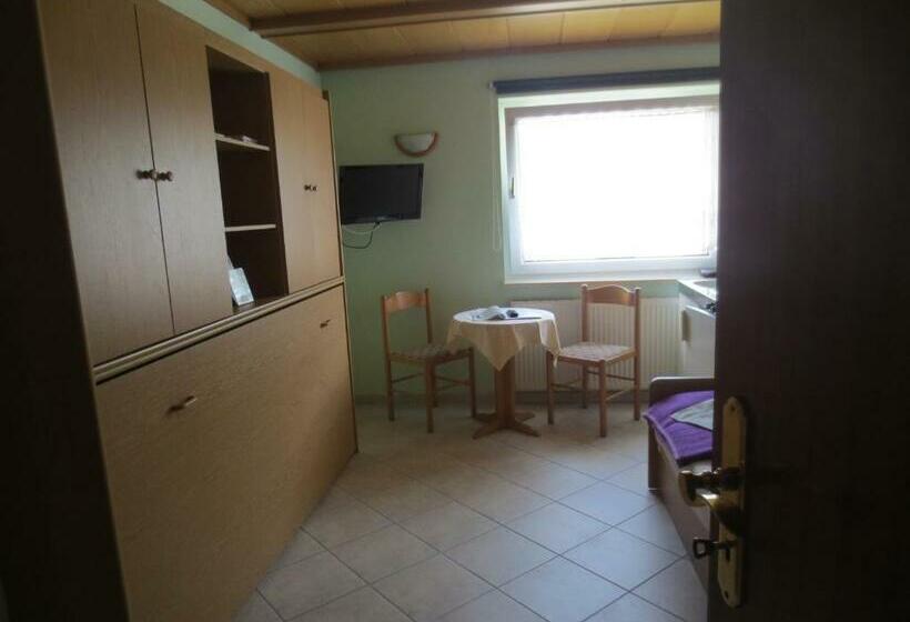 Номер Стандарт Индивидуальный, Pension Barghus