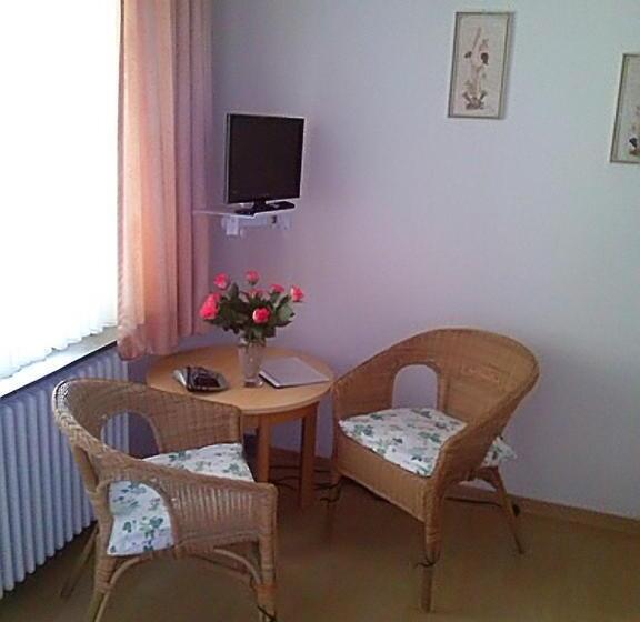 标准间, Prinz Eitel