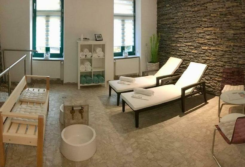 اتاق استاندارد, Schweizerhaus