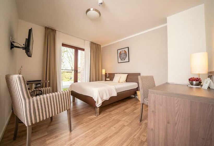 חדר סטנדרט יחיד, Tiek Apartments