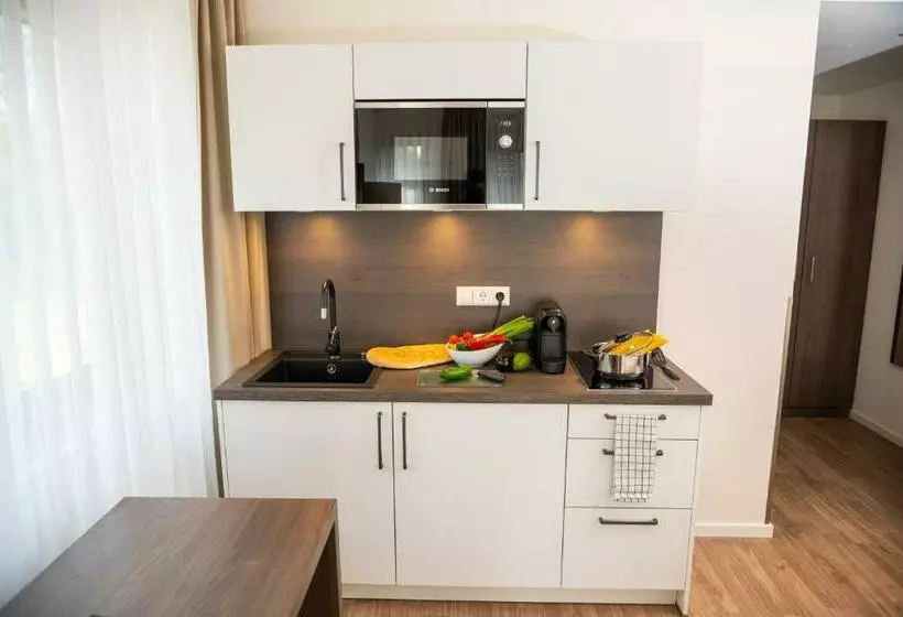 スタンダードルーム, Tiek Apartments