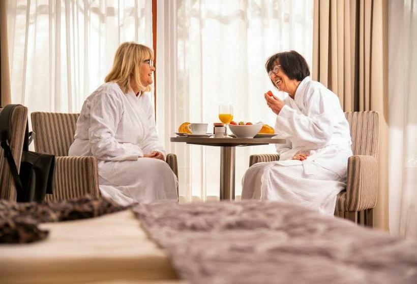 חדר סטנדרט, Tiek Apartments