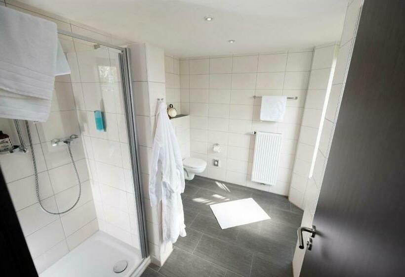 חדר סטנדרט, Tiek Apartments