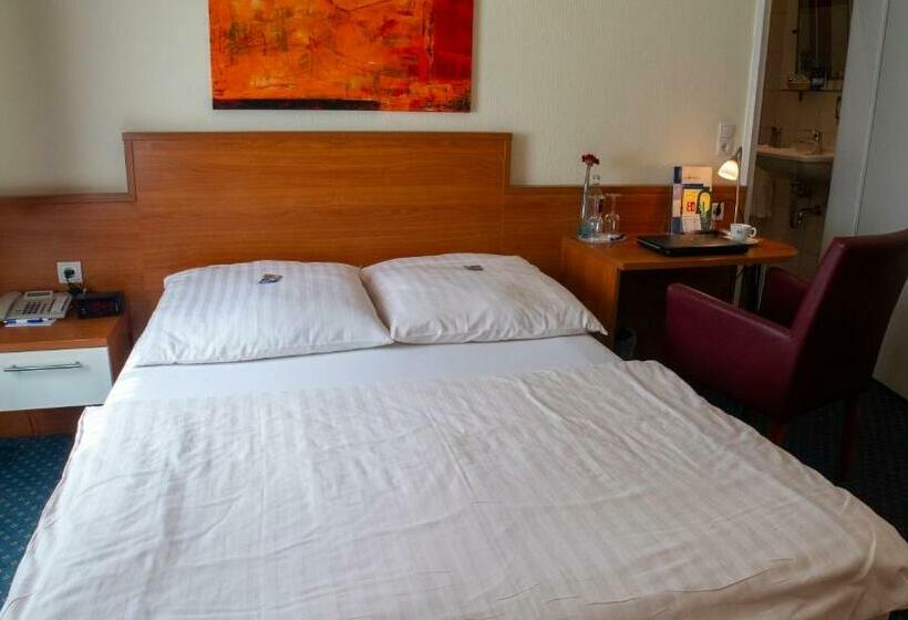 스탠다드 룸 더블 침대, Trierer Hof