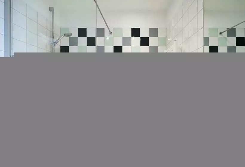 اتاق استاندارد, Im Jaich Hotel Bremerhaven