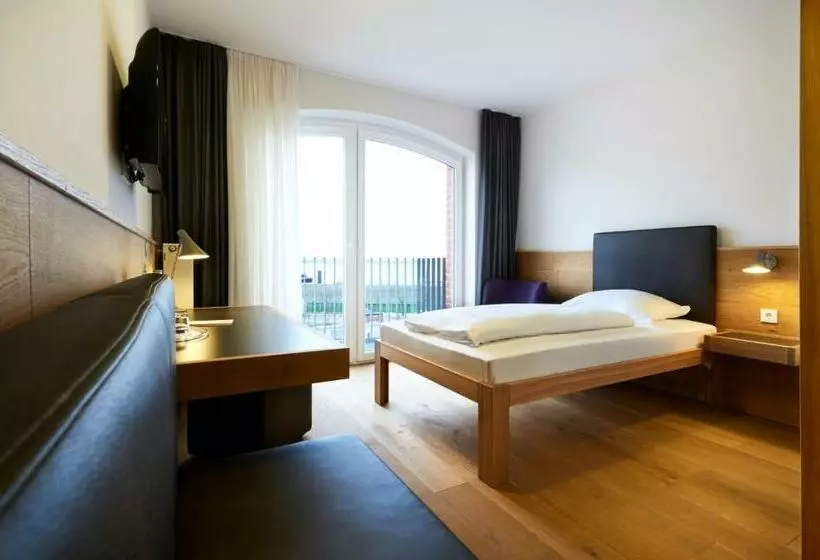 اتاق استاندارد یک نفره, Im Jaich Hotel Bremerhaven