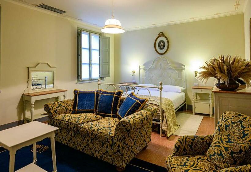 Suite with Terrace, Foresteria Villa Puccini Casa Per Ferie
