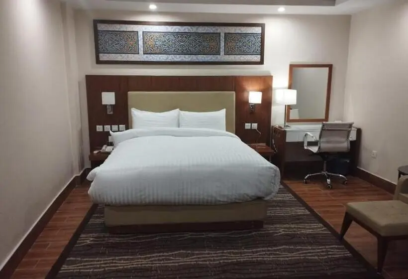 اتاق سوپریور, Avari Xpress Gilgit