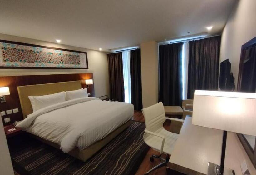 سوئیت پریمیوم, Avari Xpress Gilgit