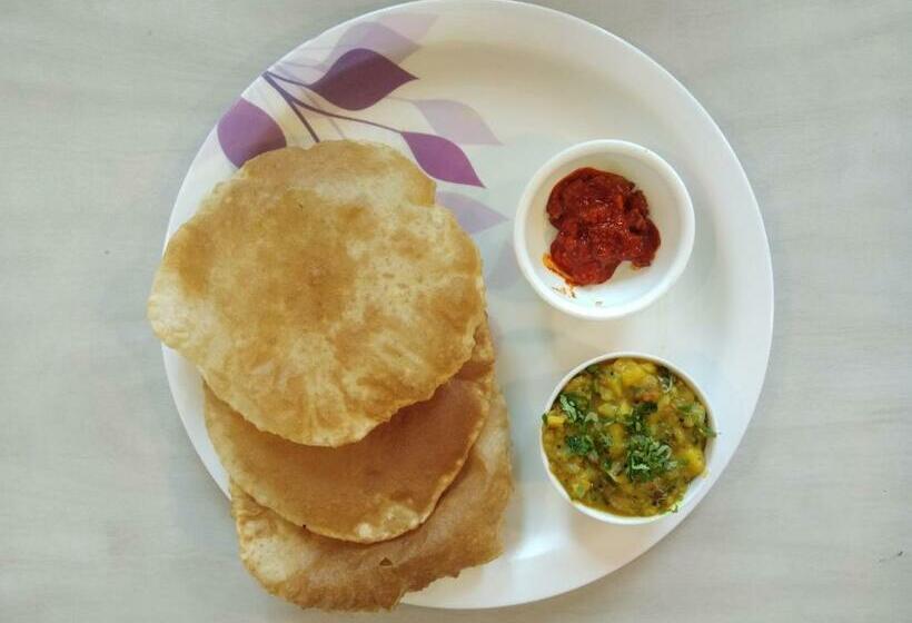 חדר דלוקס, Avn