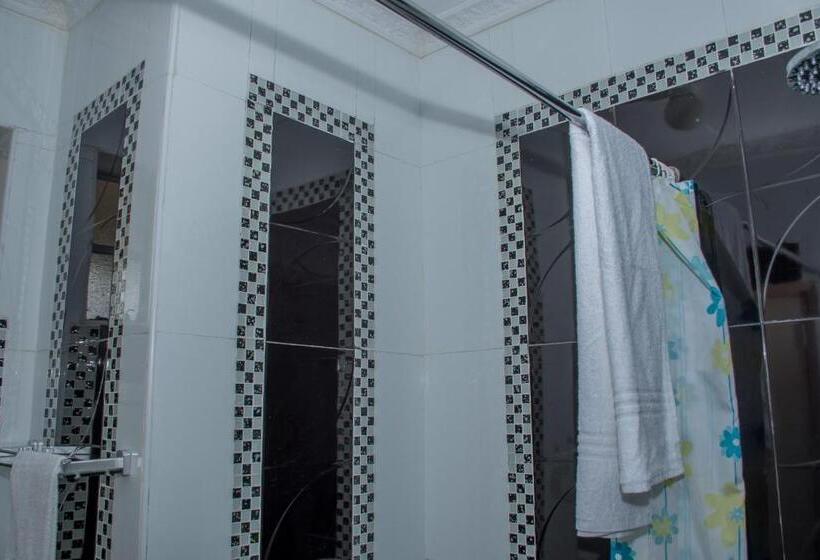 اتاق استاندارد یک نفره, Lake Bogoria Spa Kabarak