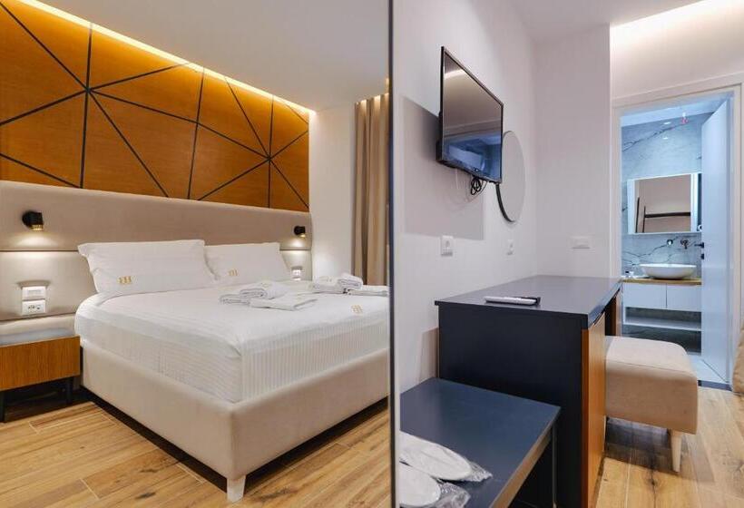 带花园景观的标准工作室, Renato