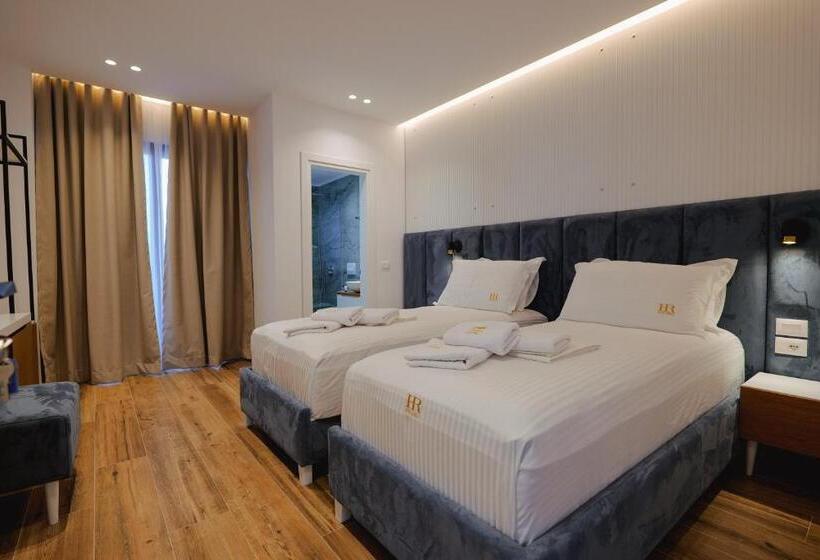 带海景的豪华间, Renato