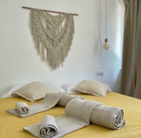 ویلای 1 خوابه, Villa Morea & Rooms In Procida