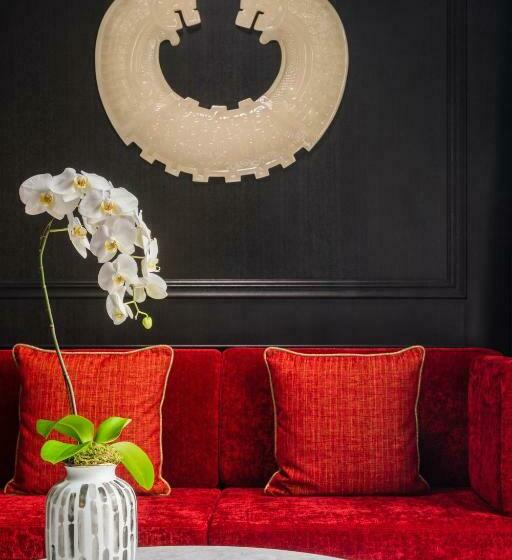 اتاق استاندارد با تخت بزرگ, The Karl Lagerfeld