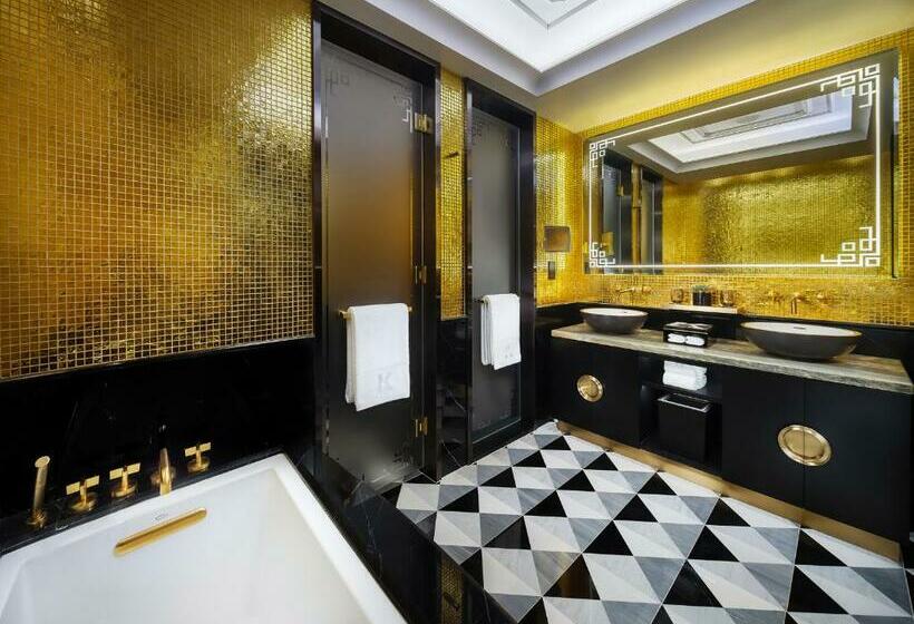 اتاق استاندارد, The Karl Lagerfeld