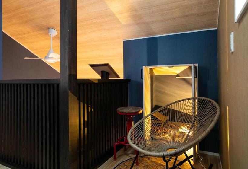 2 Schlafzimmer Suite, 京よろず