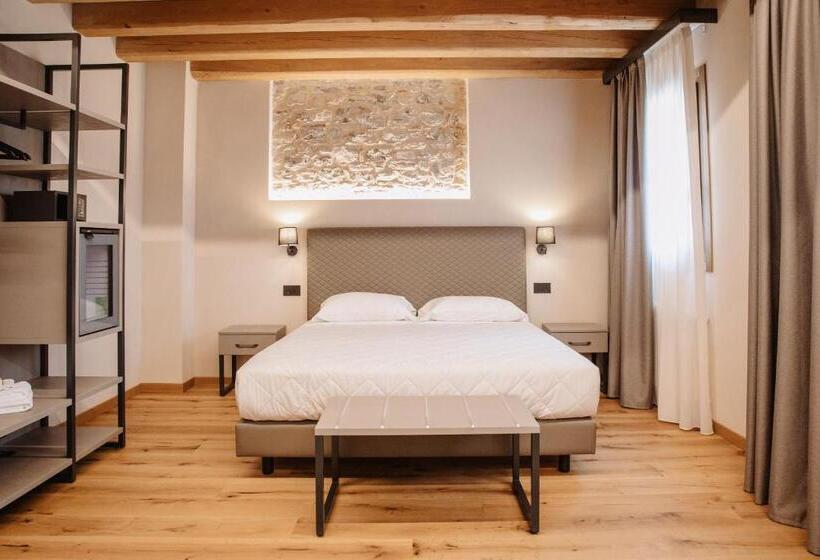 غرفة ديلوكس, Ca Lisel