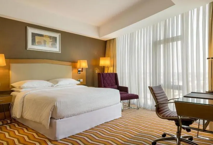 سوئیت جونیور با تخت بزرگ, Four Points By Sheraton Ikot Ekpene