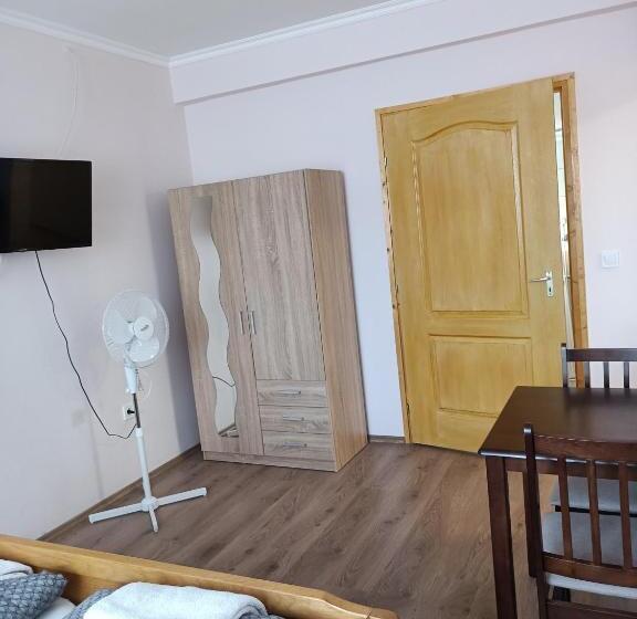 Номер Стандарт Адаптированный для Инвалидов, Jázmin Vendégház