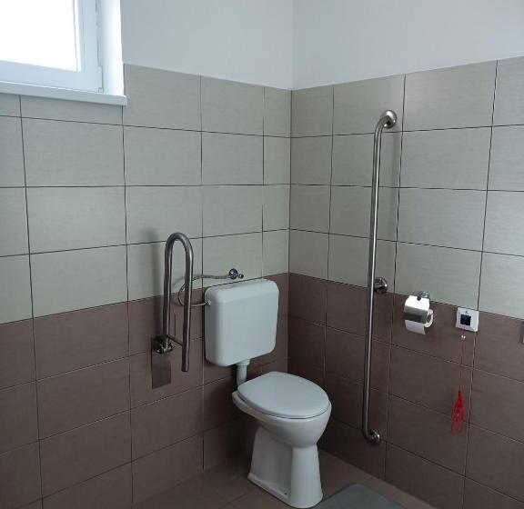 Номер Стандарт Адаптированный для Инвалидов, Jázmin Vendégház