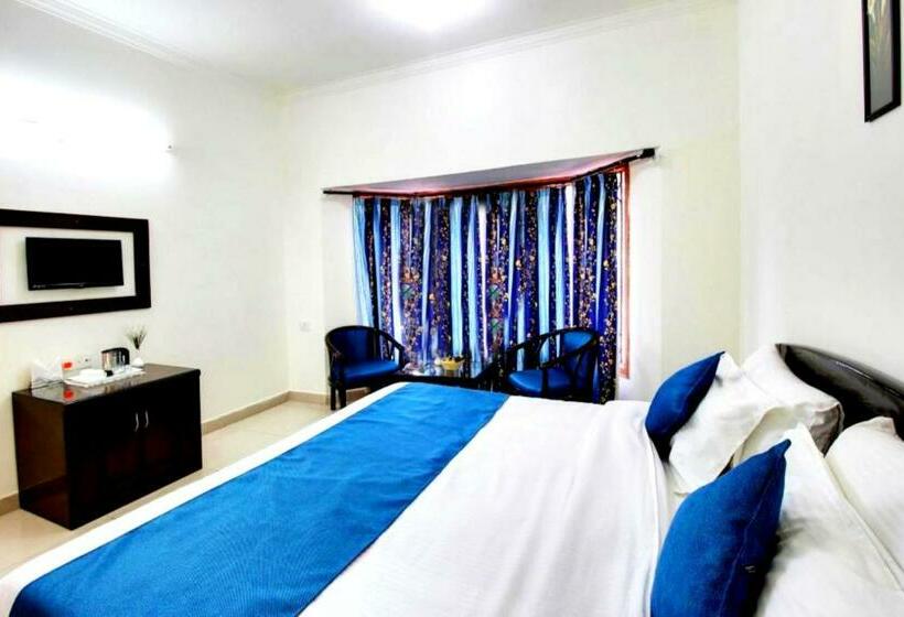 اتاق لوکس, Goroomgo Luxury Palm Bhimtal   Luxury Room   Excellent Customer Service   Best Seller
