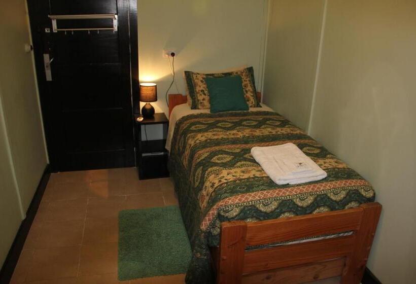 חדר סטנדרט יחיד, The Woomelang