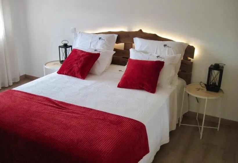 Perhehuone, Casas Nas Hortas
