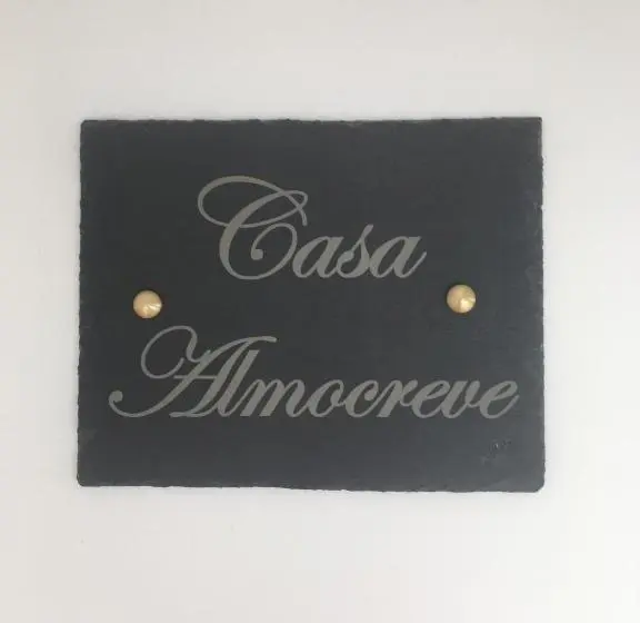 Perhehuone, Casas Nas Hortas