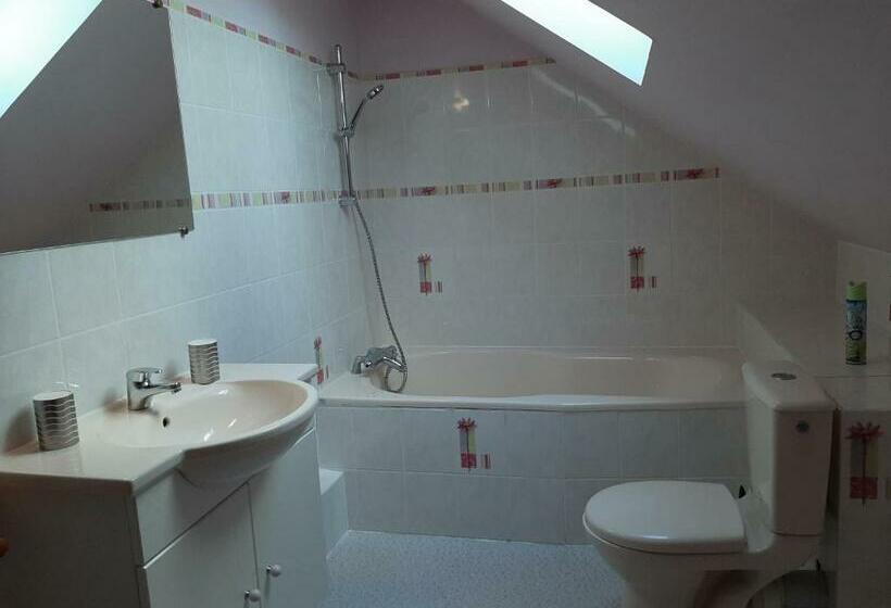 Номер Стандарт, Ferme Des Capucines